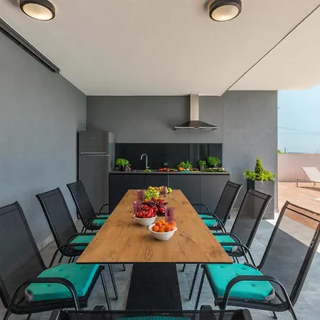 In With House Sea View Fazana
