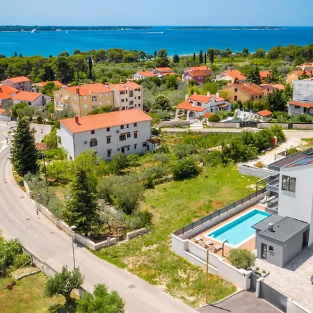 Holiday home In With House Sea View *